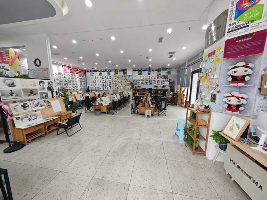 荷马画室杨家坪校区.jpg